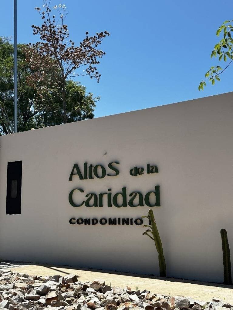 casa en condominio - MRA Altos de la Caridad – Condominio cerrado en venta, foto 1