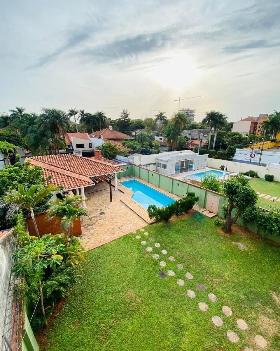 Casa en Carmelitas (para oficinas, spa, estacionamientos, clínica) — foto 2