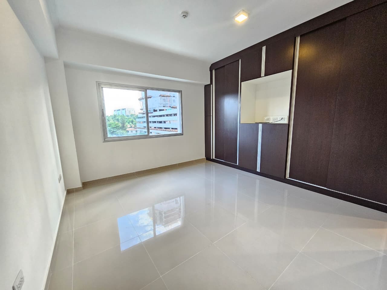 Departamento En Alquiler – Av. Molas López, foto 2