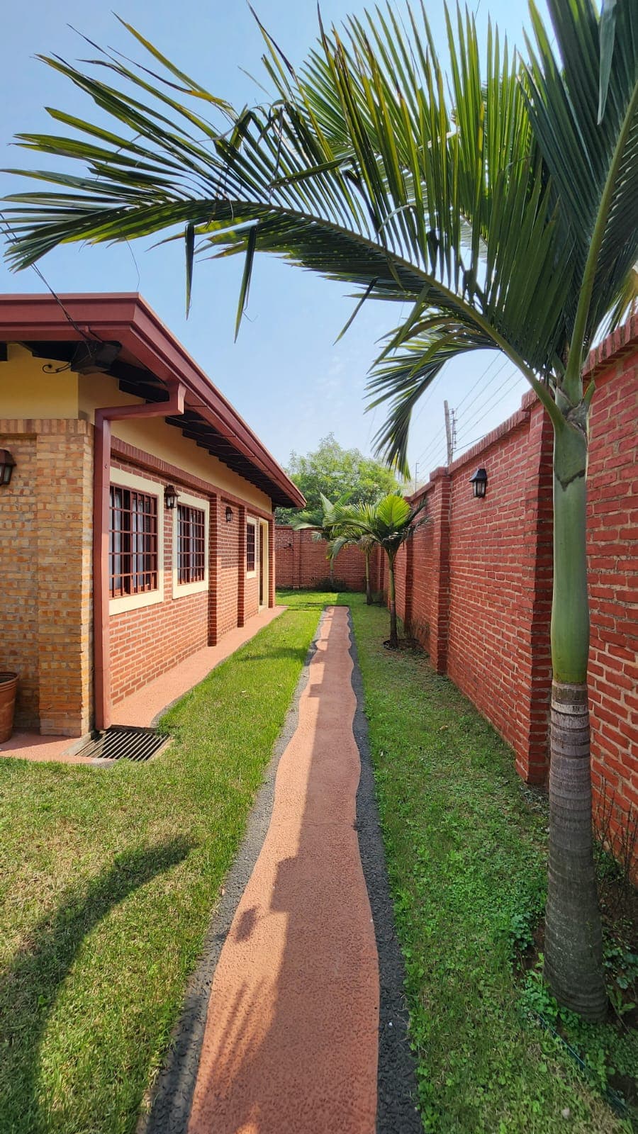 Hermosa casa en itaugua, foto 3