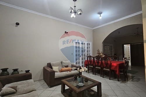 Amplia Casa en Asunción Barrio Sajonia, foto 5