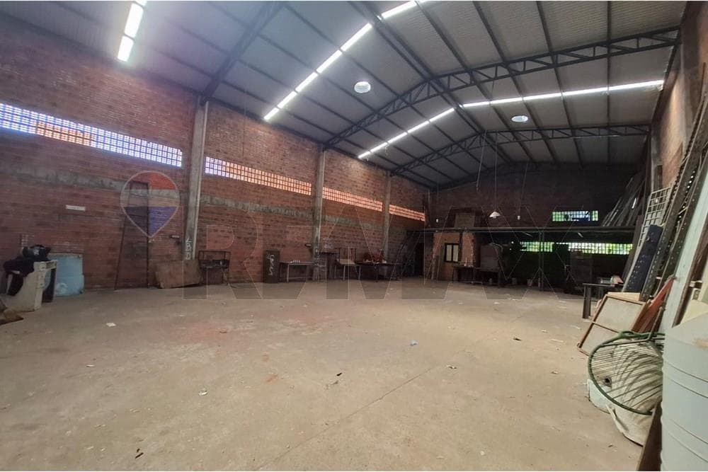 Depósito - Alquiler - Luque, Paraguay, foto 4