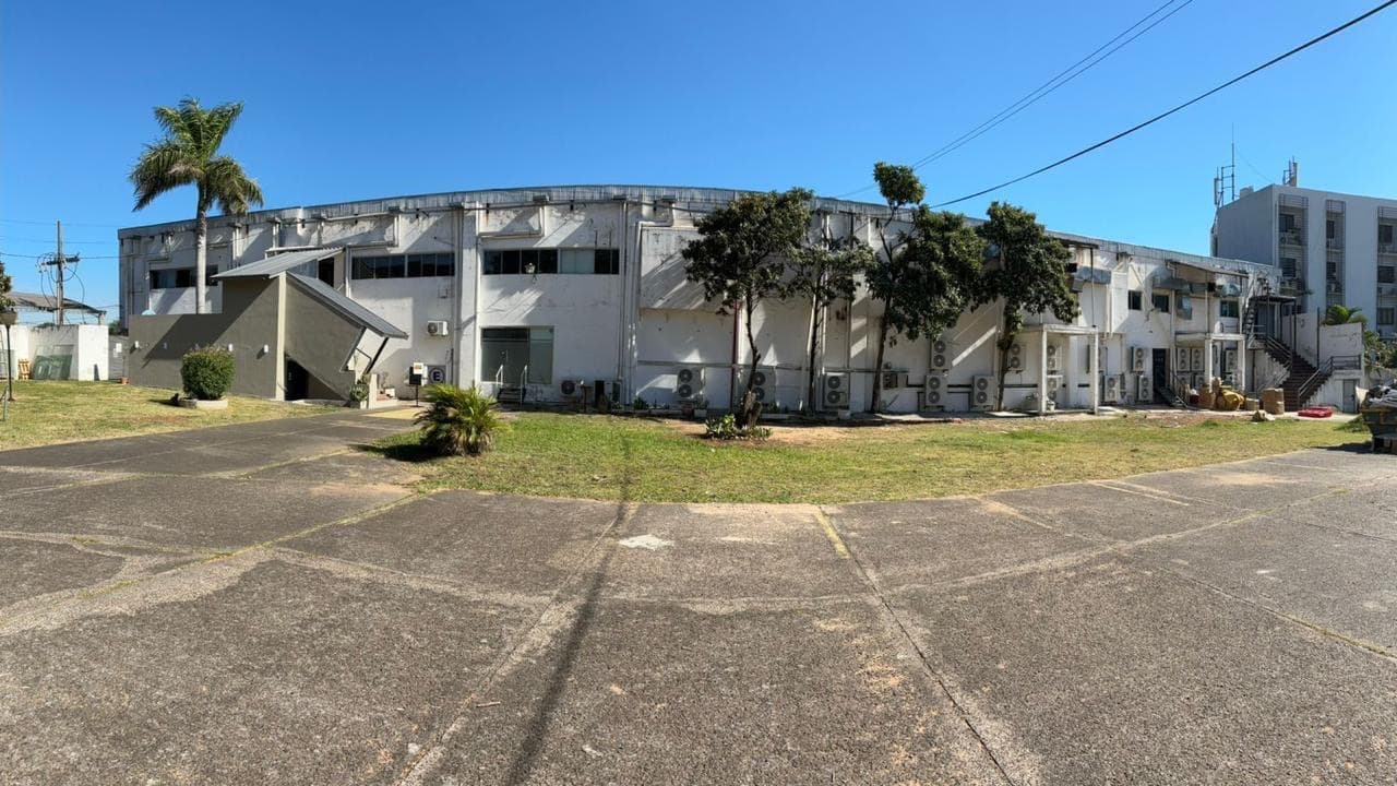 En alquiler oficina corporativa de primer nivel sobre la avenida sacramento, foto 1