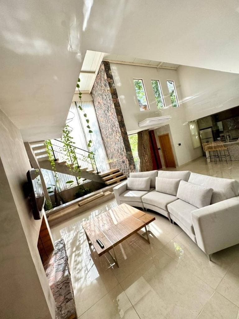 Residencia en San Bernardino con excelente ubicacion — foto 3