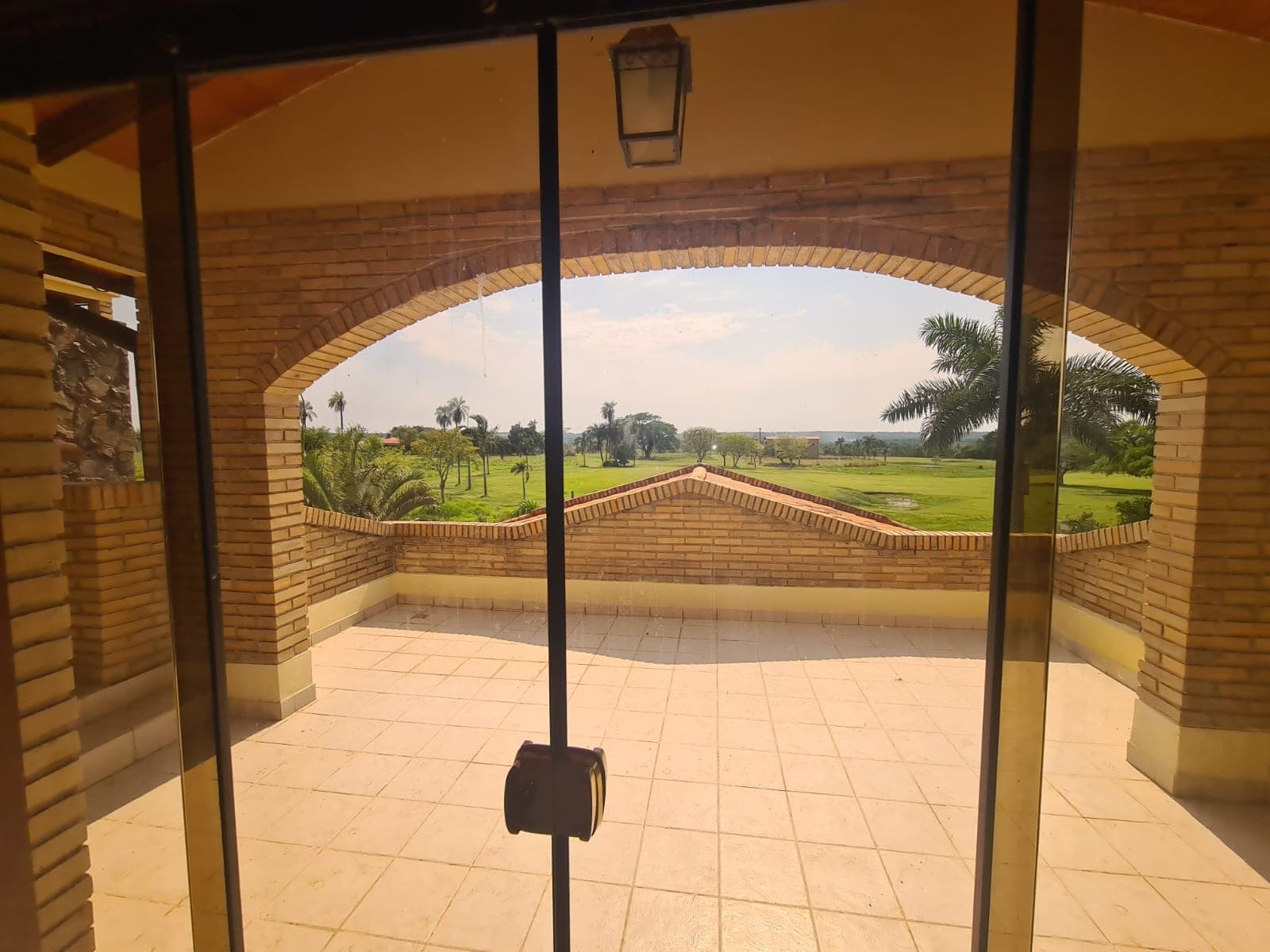 Hermosa Casa en el Country Golf Club Carlos Franco, cerca del hoyo 7 — foto 5