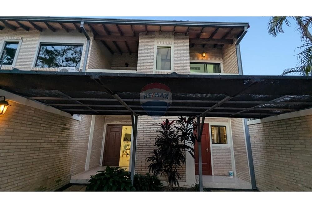 Dúplex en Venta – Ciudad de Luque Loma Merlo
