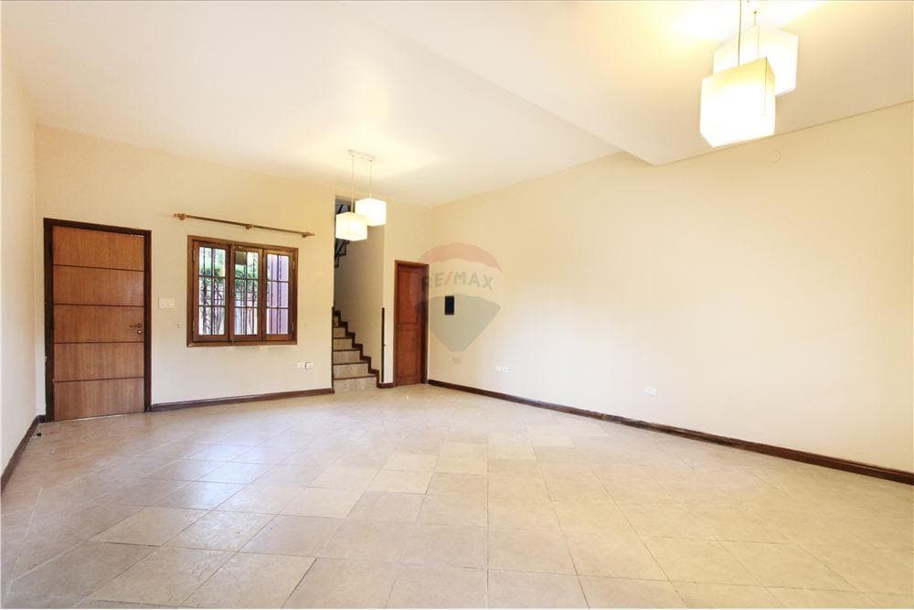Duplex en barrio Herrera, foto 3