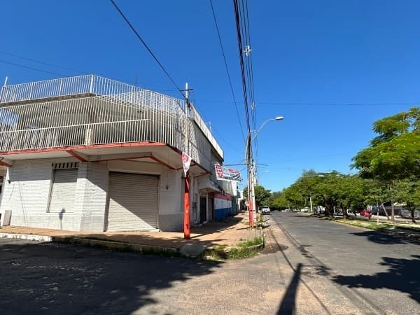 Propiedad en esquina sobre la avda. Ee.uu, foto 3