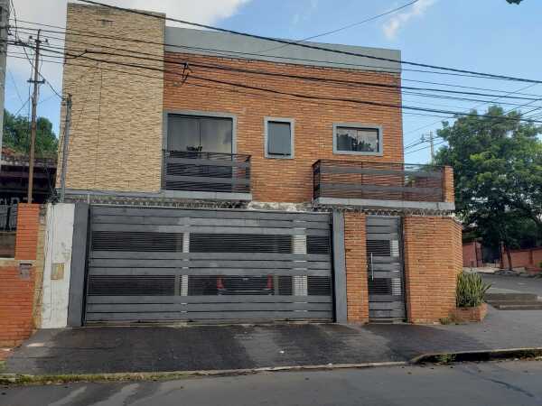 Casa en barrio obrero, foto 1