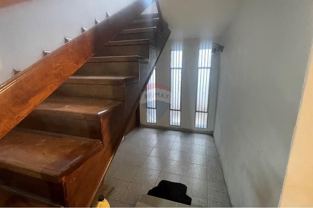Casa - Alquiler - Luque, Paraguay, foto 5