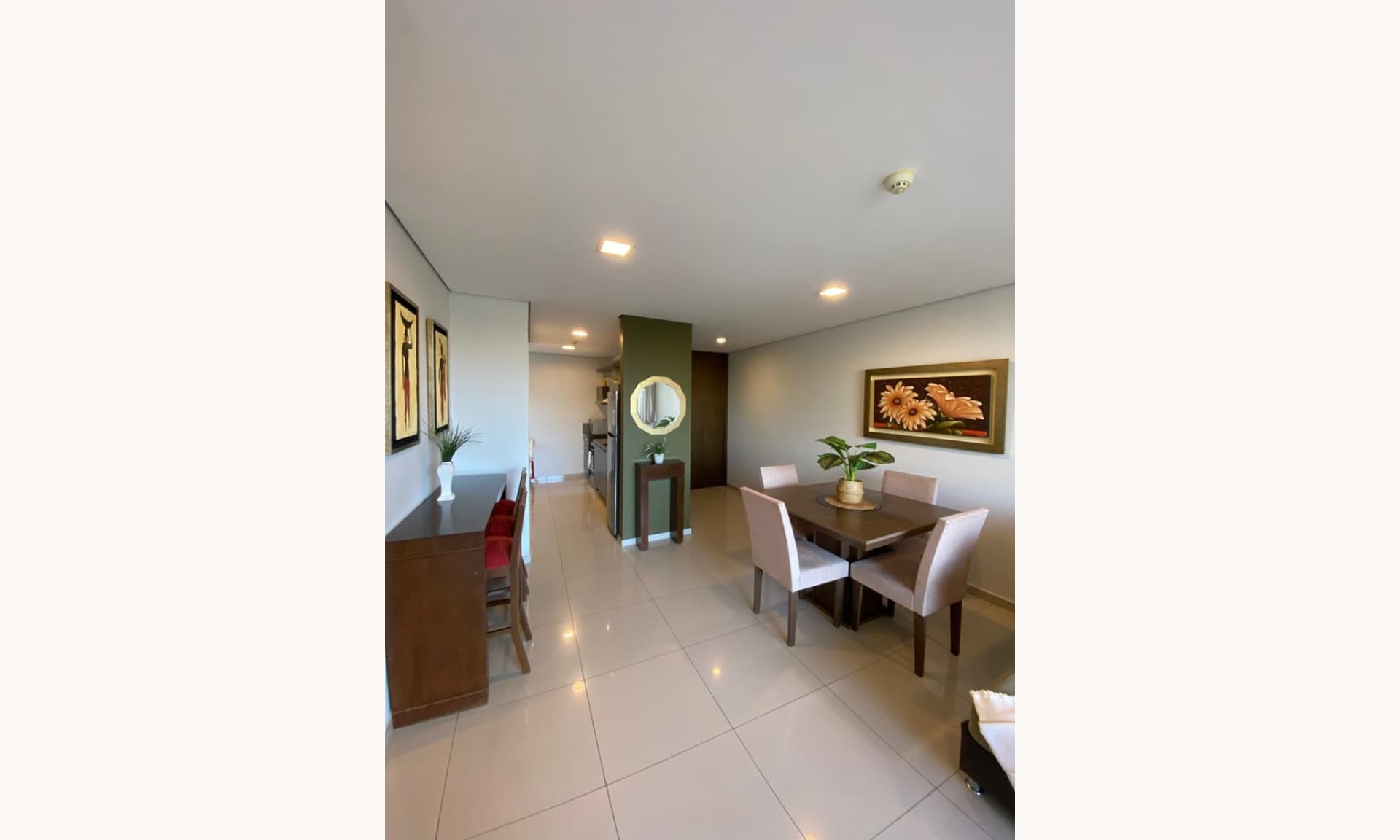 En venta departamento zona Shopping Mariscal, foto 5