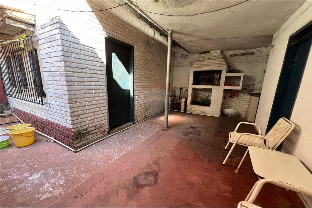 Casa a precio de terreno sobre gral. Santos, foto 4