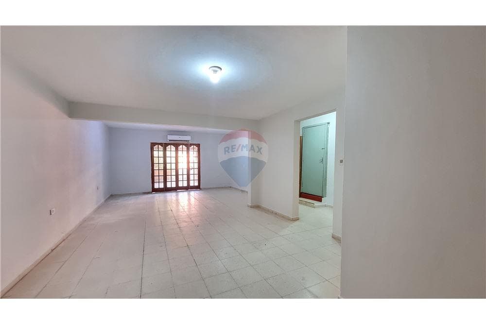 Casa de 4 dormitorios en Lambaré - alquiler, foto 2