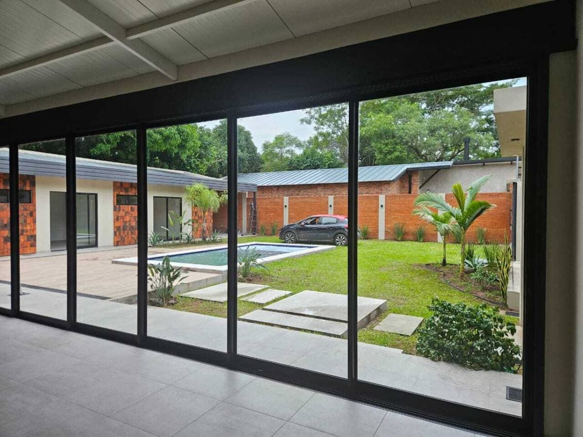 casa a estrenar en San Bernardino, ubicacion privilegiada ID:23455, foto 3