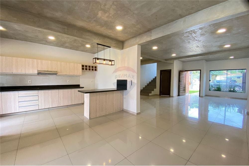 Dúplex a estrenar en Luque zona Rakiura, foto 4