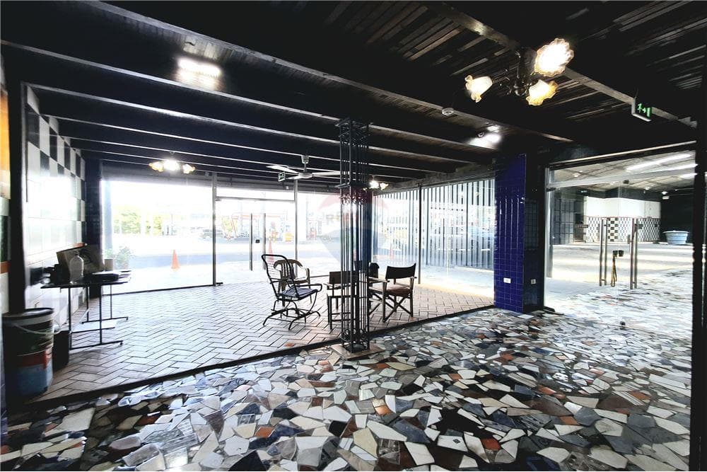Local Comercial - Alquiler - Paraguay Central Ñemby, foto 5