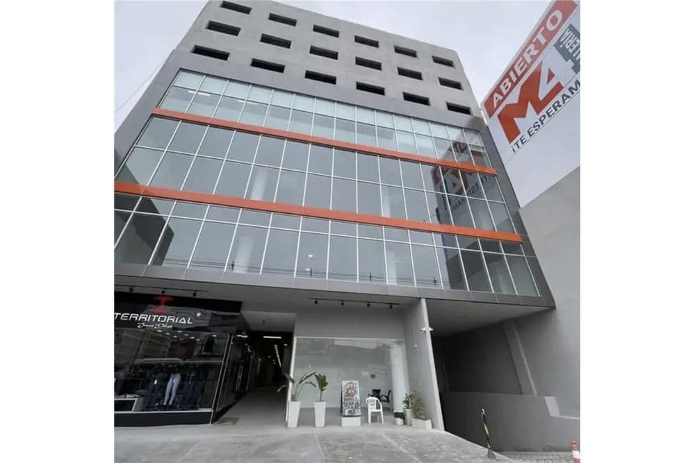 Local Comercial - Venta - Pettirossi, Paraguay, foto 1