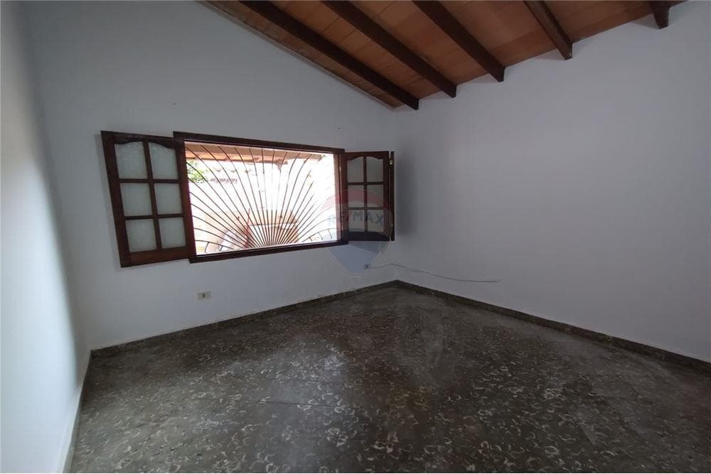 Casa - Venta - Paraguay Central Lambaré, invierte en tu futuro hogar! — foto 5