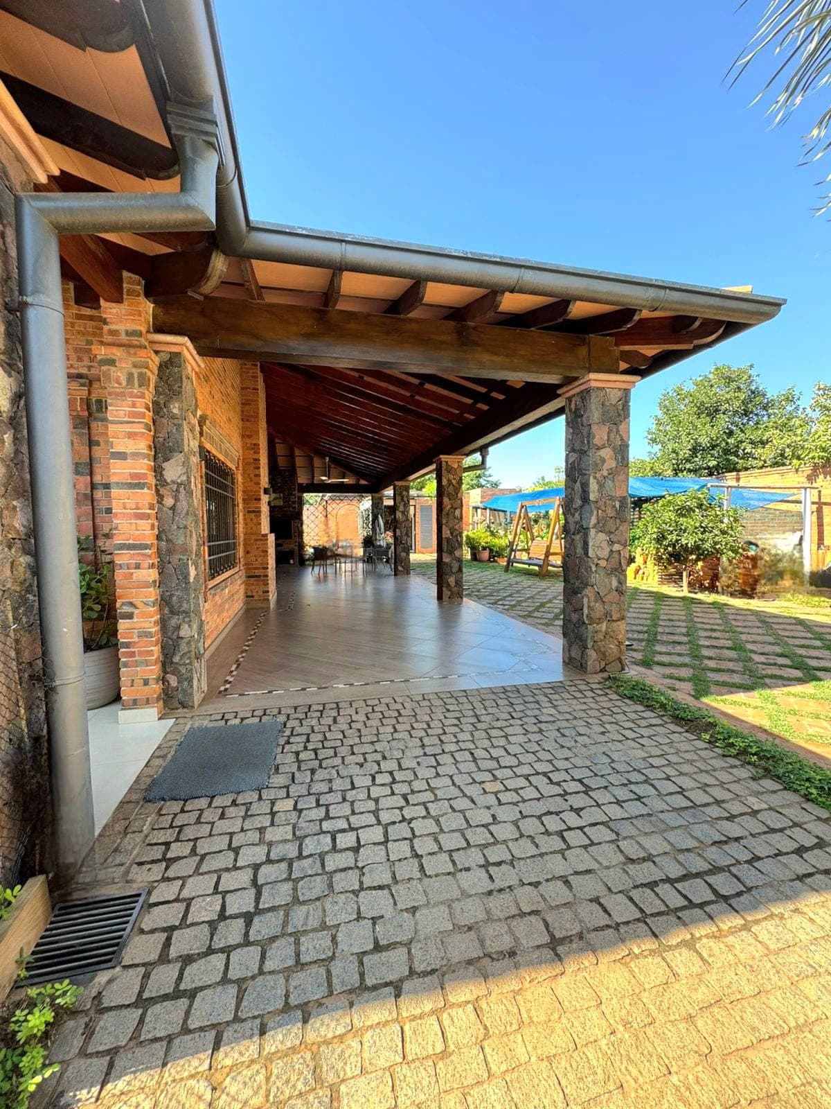 Hermosa residencia en venta en San Lorenzo, foto 3