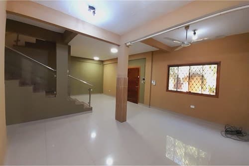 Hermosa casa en lambare, foto 2