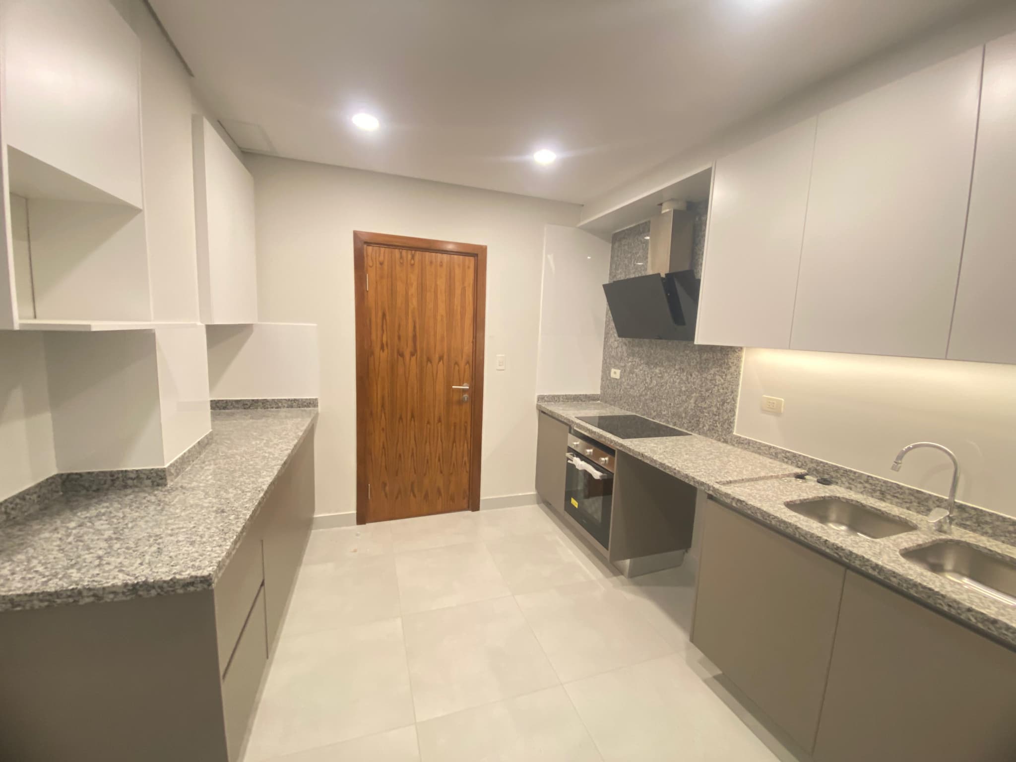 A Estrenar! Amplio y Comodo Departamento Barrio Sajonia — foto 4