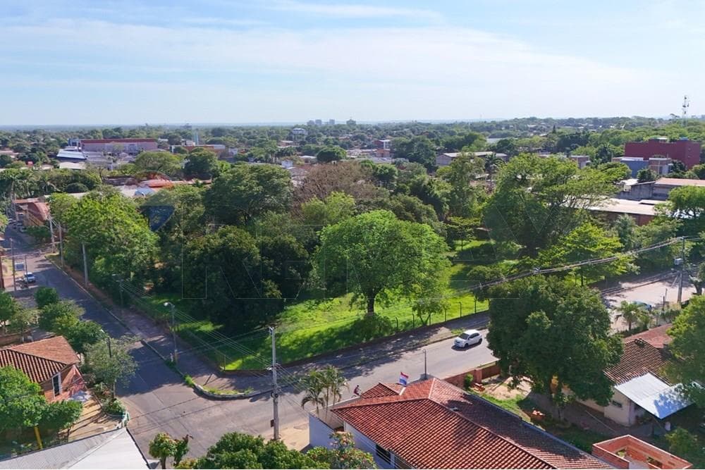 Gran Terreno en Esquina – Fdo de la Mora Zona Sur