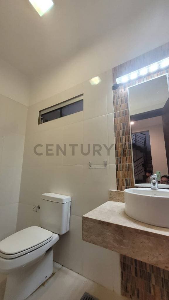 Oferta duplex zona yacht en venta, foto 3