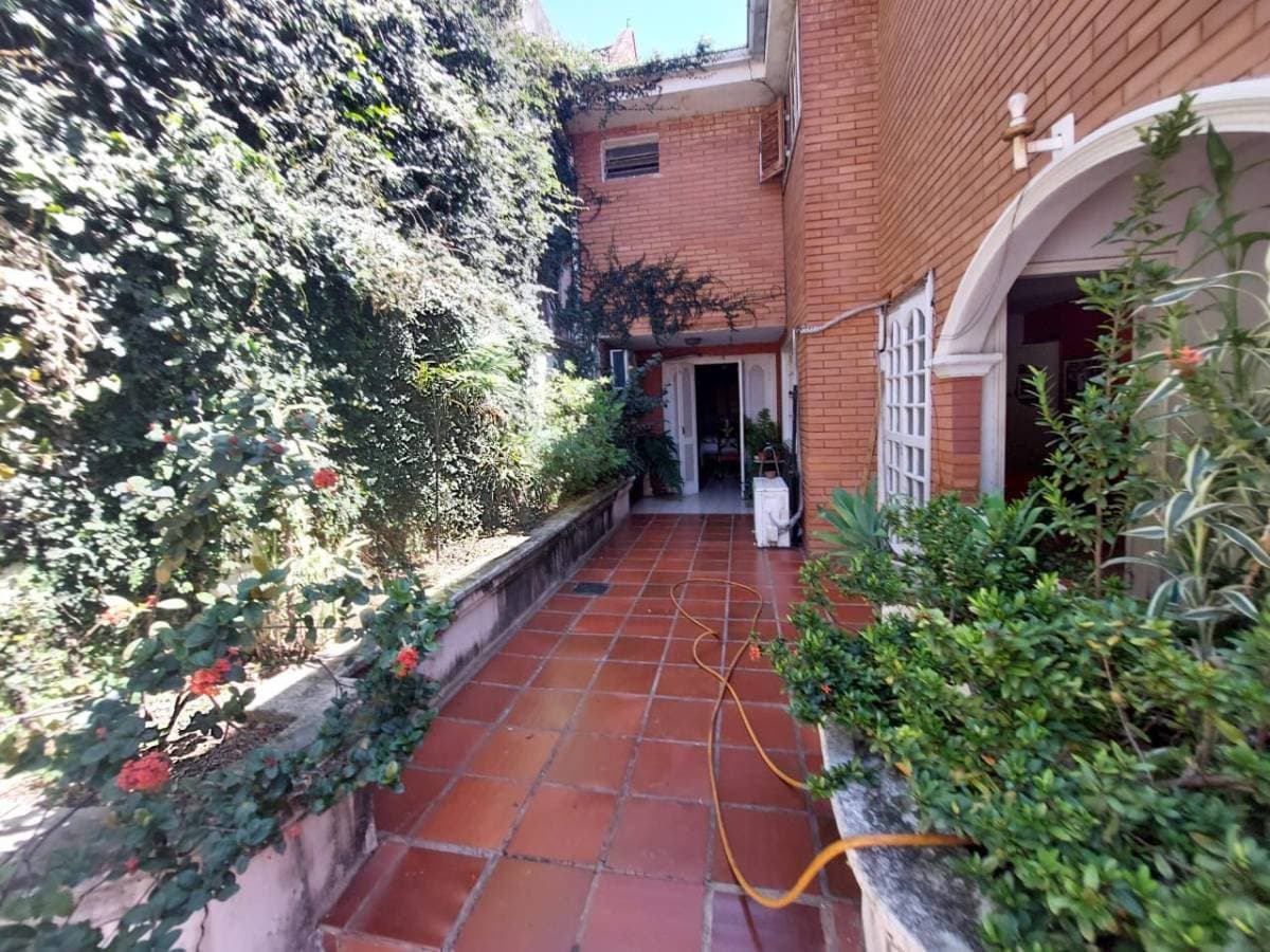 Casa en venta 3 dormitorios – Villa Morra