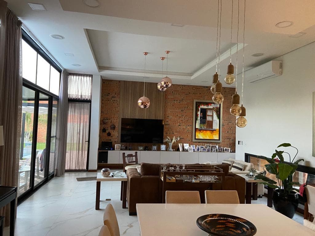 / vendo bellisima residencia en surubi’i con 1.600 m2 .premium, foto 2