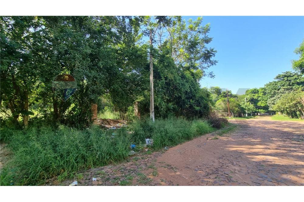 terreno en esquina Puerto Pabla- Lambaré, foto 2