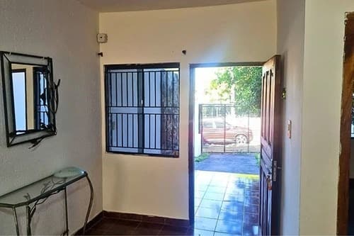 Casa-Alquiler- Tembetary, Asunción — foto 3
