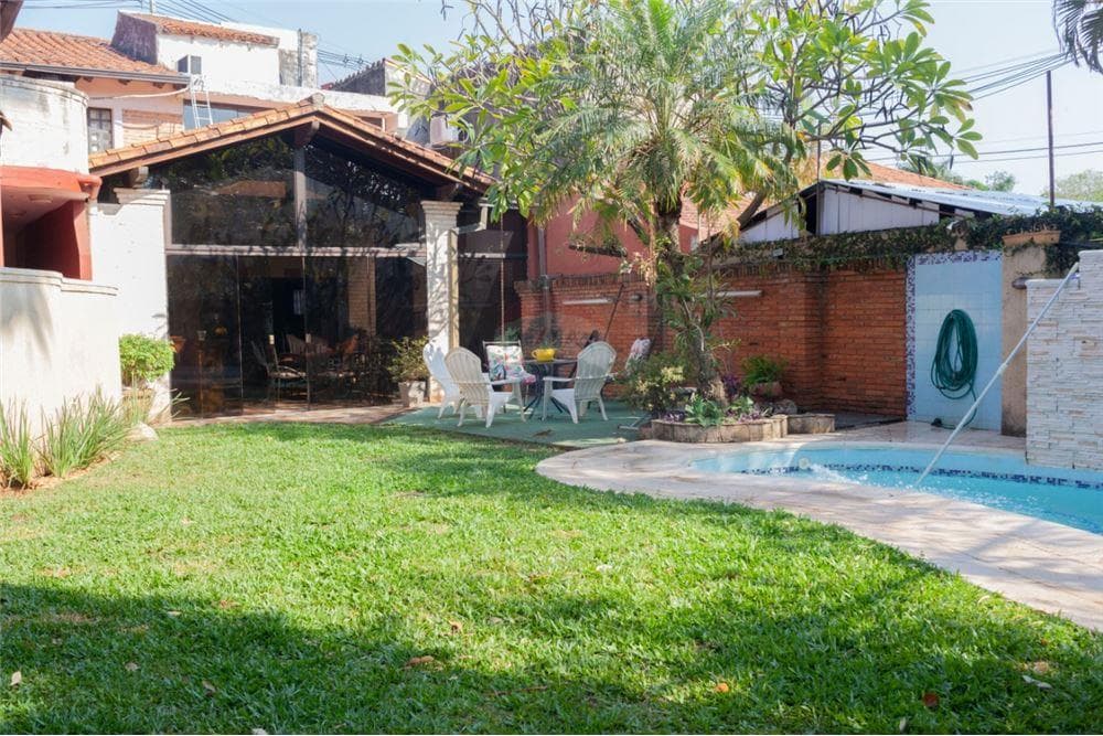 Vendo hermosa casa en lambare b° villa virginia