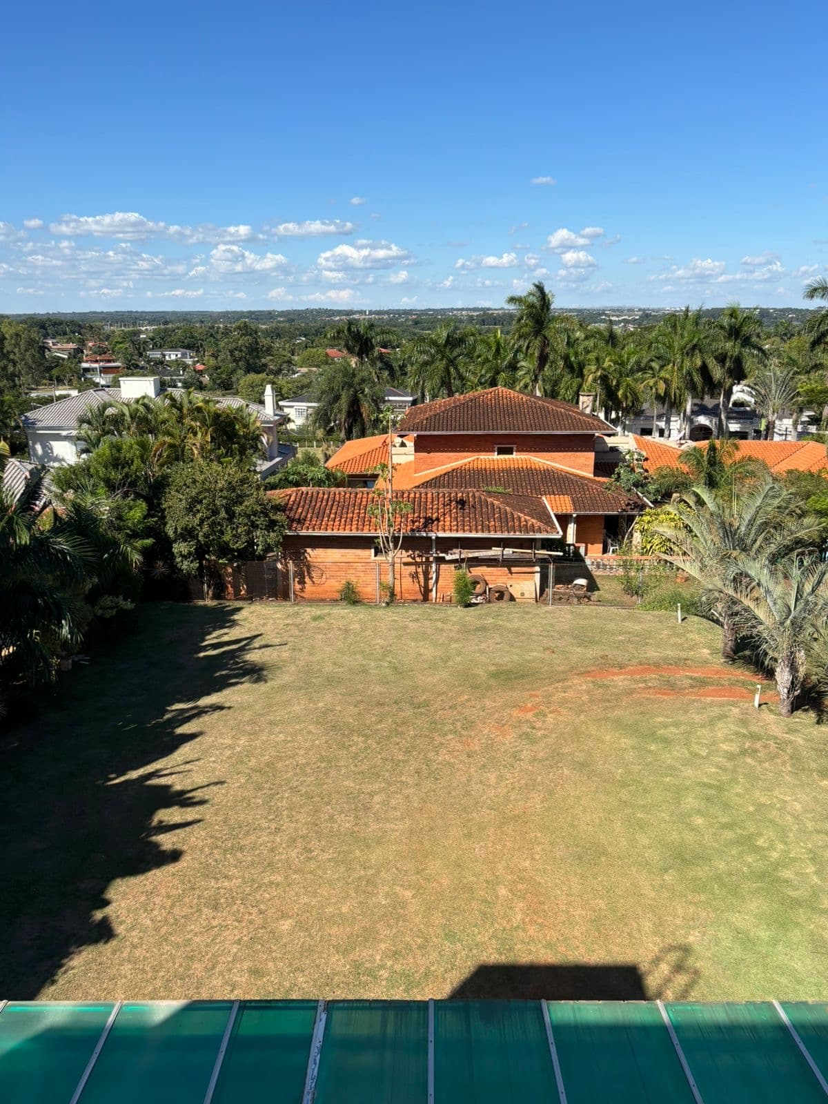 Alquilo residencia de lujo en el parana country club
