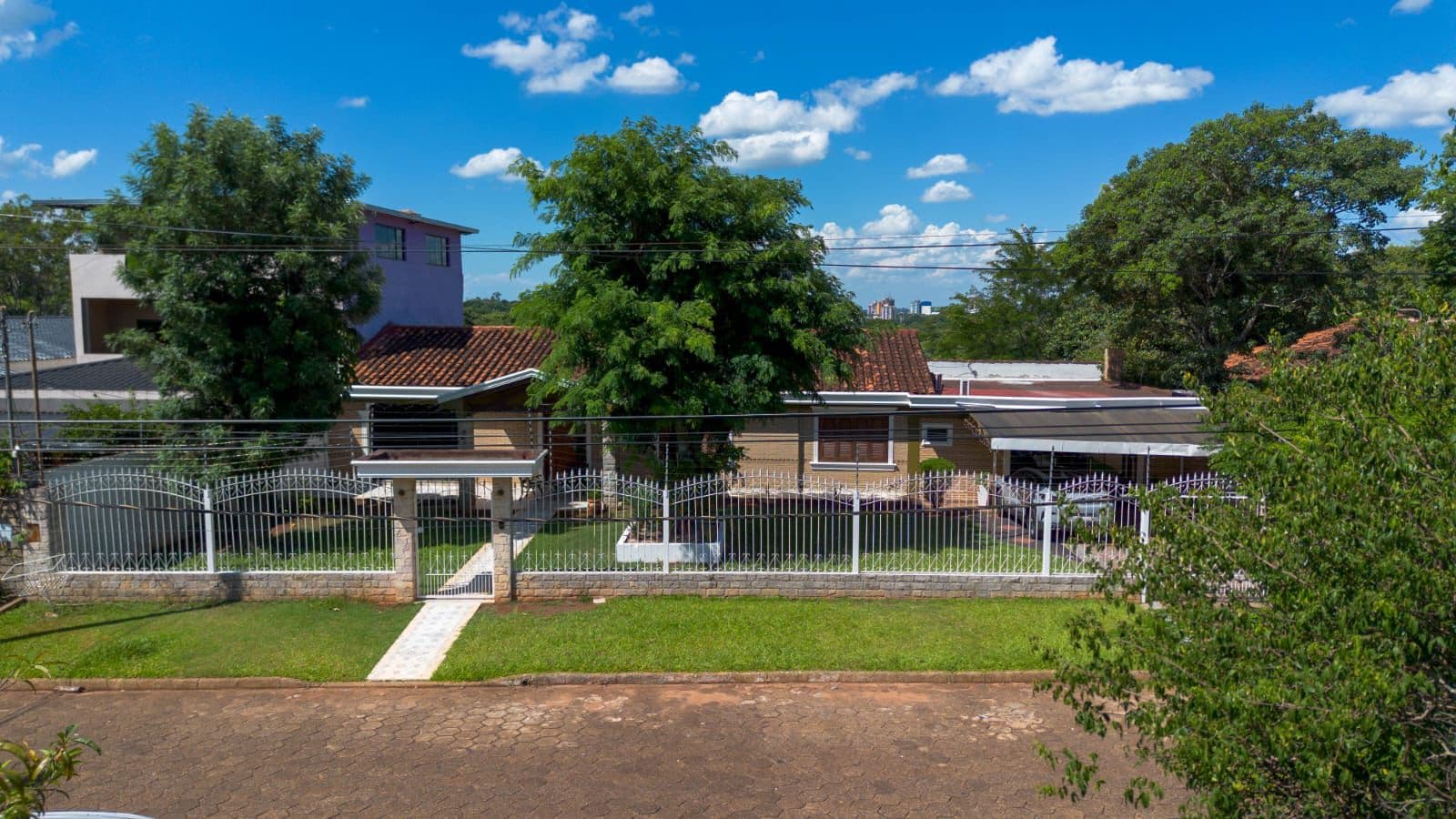 Casa en Ciudad del Este area 8, foto 2