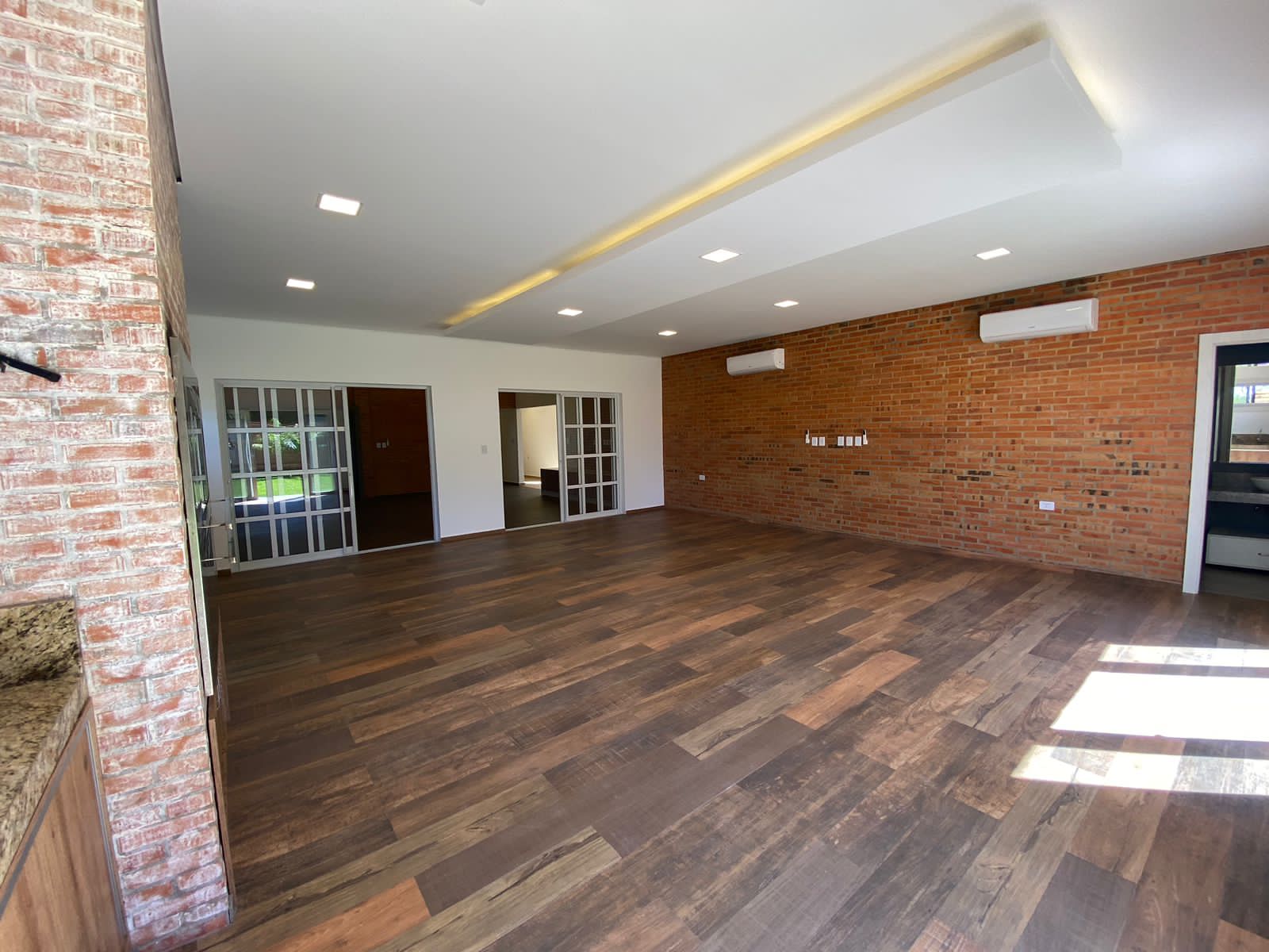 Divina Casa De Una Planta En Surubi´I, foto 3