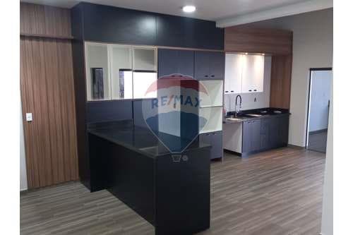 Casa-alquiler-py Central Luque, foto 4