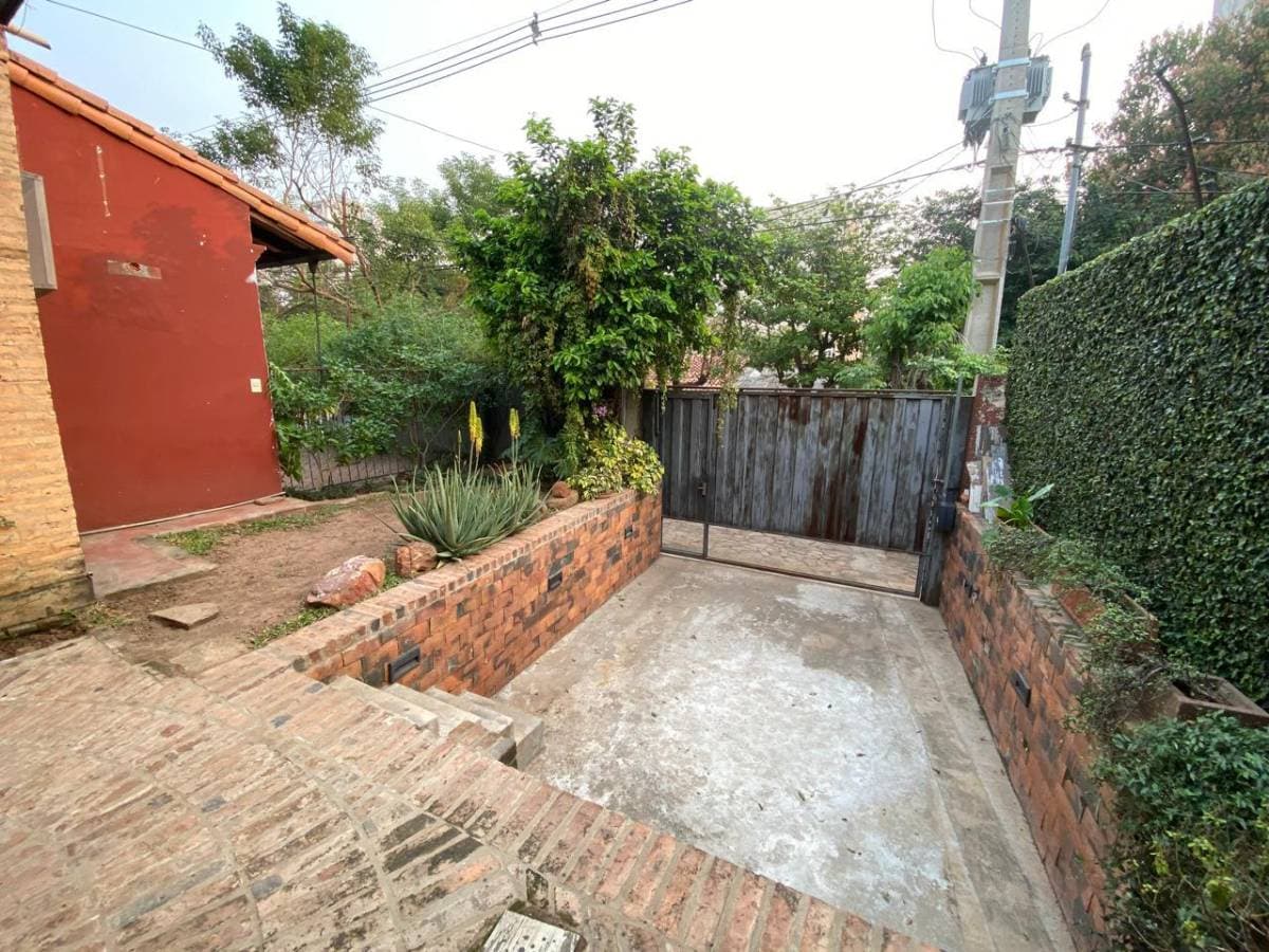 Coqueto loft 60m² con patio en Mburucuya, foto 3