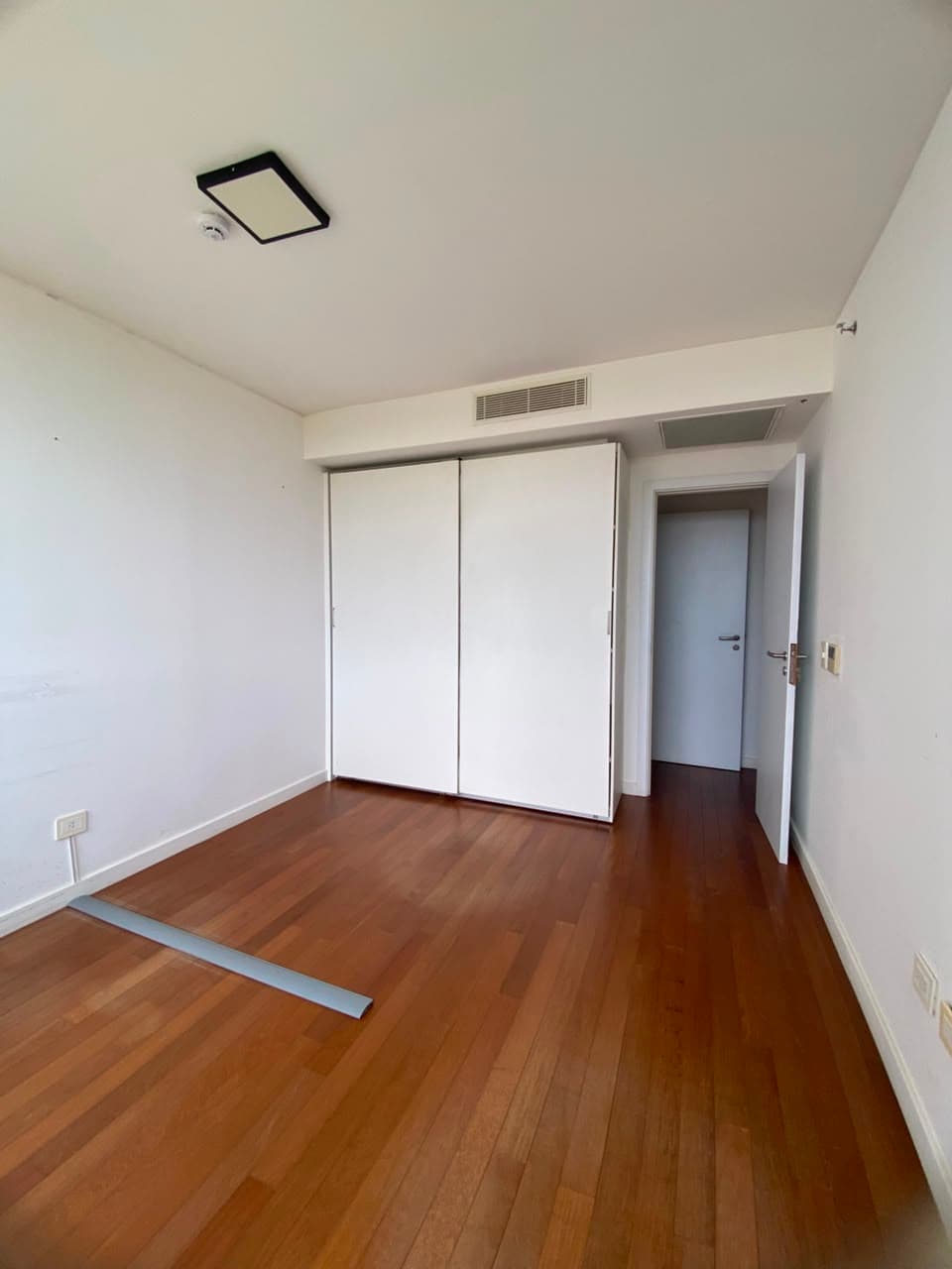 Departamento de 2 habitaciones en barro ycua sati, foto 1