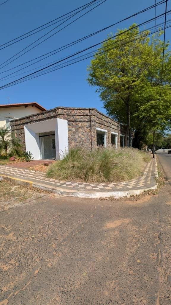 Amplio local comercial - asuncion Trinidad, foto 2