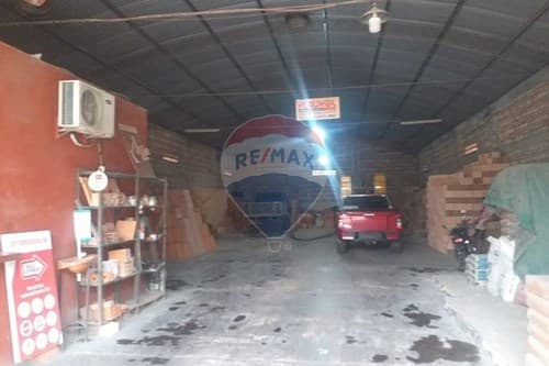 Depósito comercial en San Lorenzo
