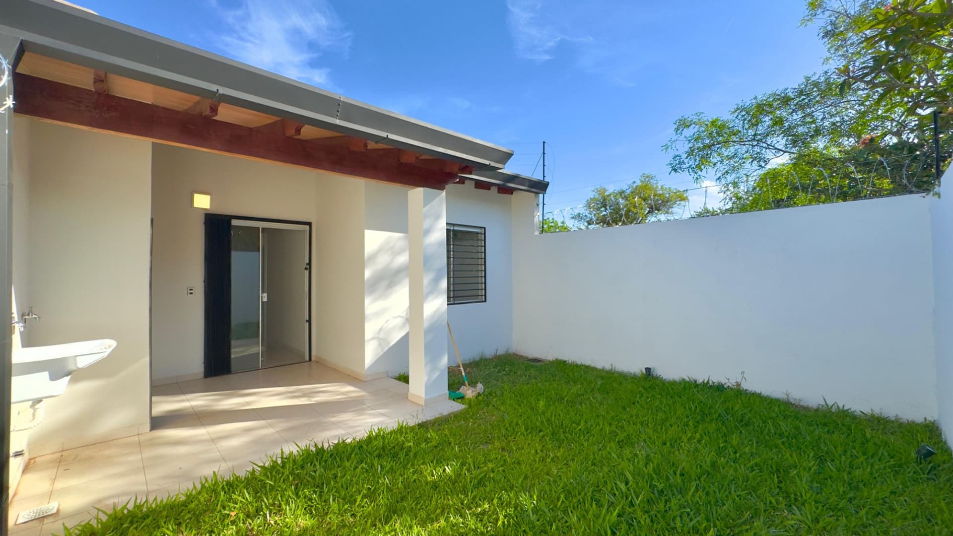 Casa en Venta – Luque, Ruta Luque–Limpio, foto 5