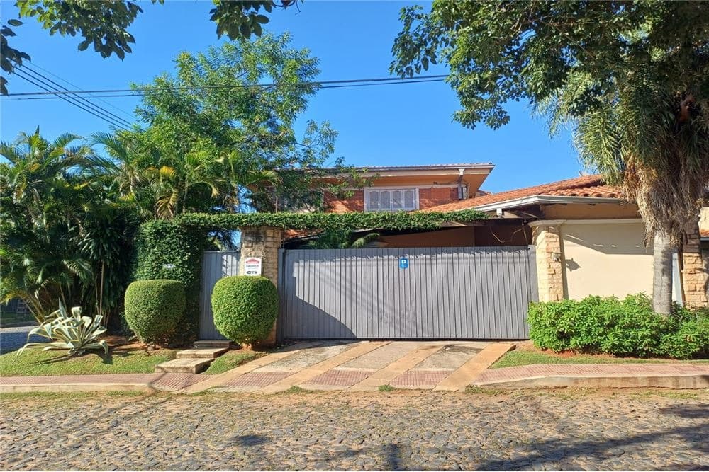 casa en esquina en Mburucuyá, foto 2