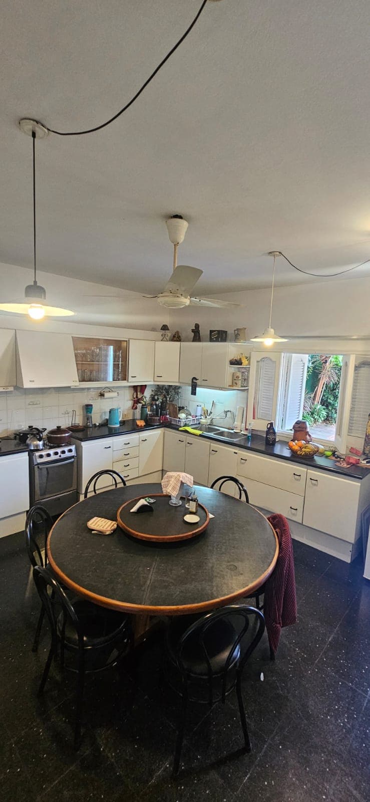 Propiedad de 4 habitaciones en el bo. Herrera - Asunción, foto 4