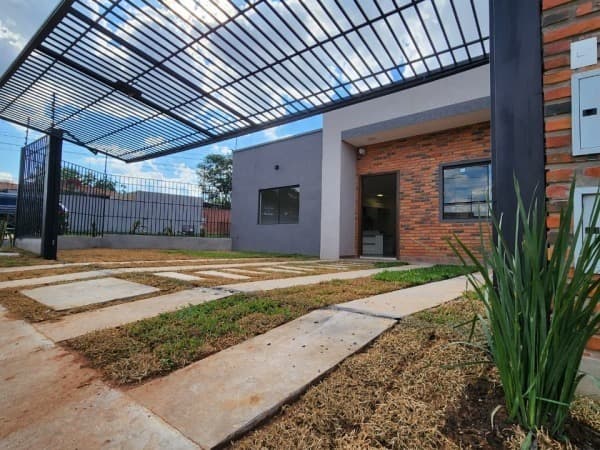 Casa en esquina en Villa Elisa, foto 1