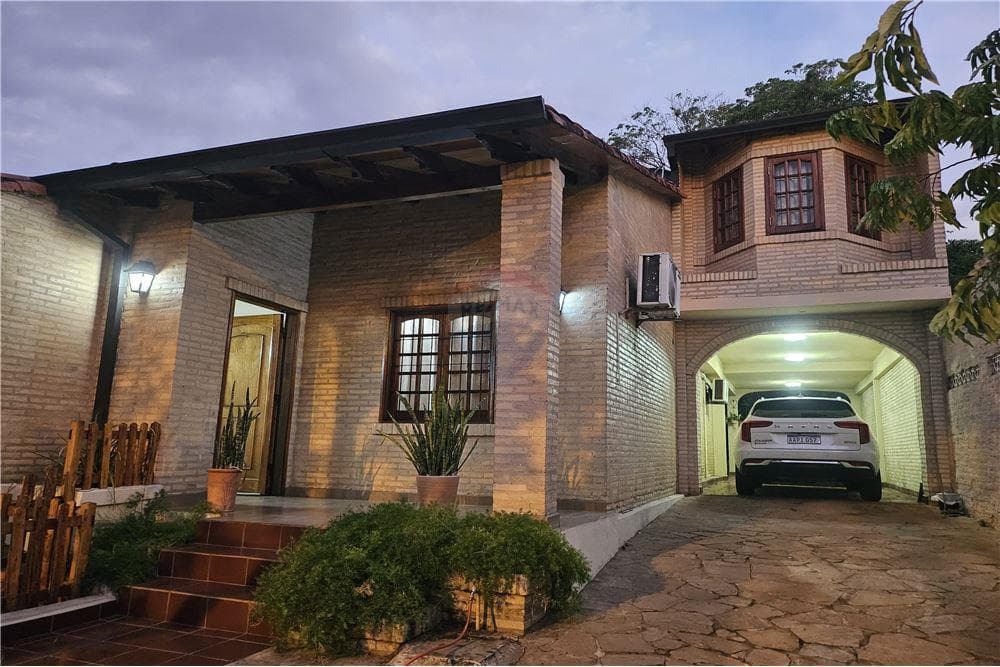 Casa - Venta - Lambaré, foto 1