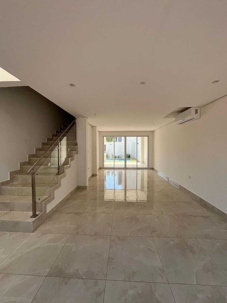 casas pareadas de 3 dormitorios en Luque, foto 4