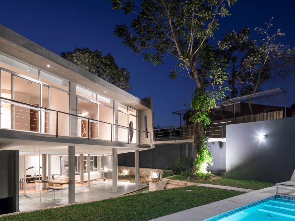 Exclusiva residencia en alquiler en mburucuya — foto 2