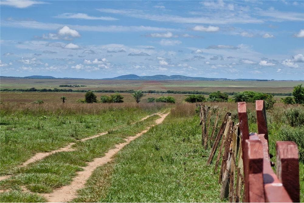 120 hectareas sobre ruta quiindy – ybycui, foto 2