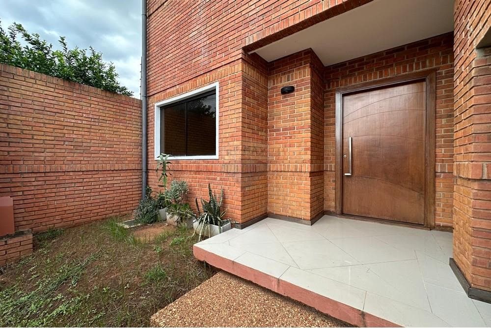 Casa - Venta - Paraguay Central Lambaré, foto 2
