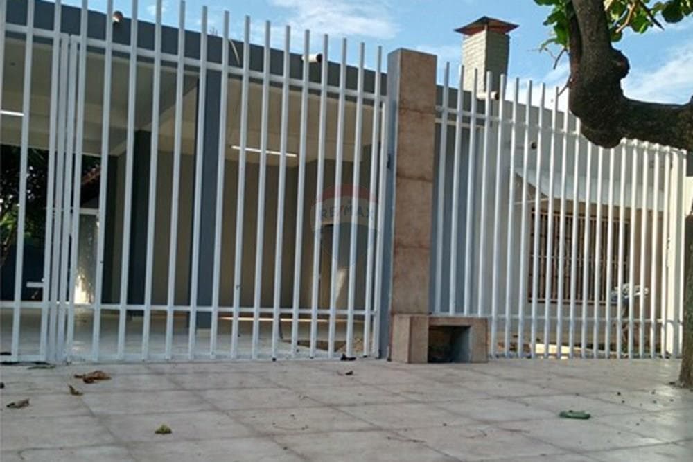 Alquilo Casa, San Lorenzo,barrio Agronomo
